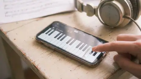 Musik Piano 7: Wie das Smartphone das Klavierspielen alltagstauglich macht